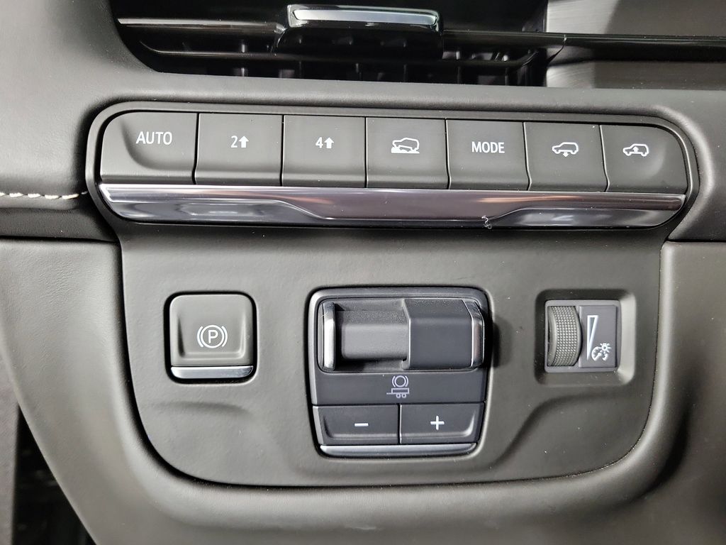 2023 Cadillac Escalade ESV Premium Luxury Platinum Black at Bayway Cadillac of The Woodlands