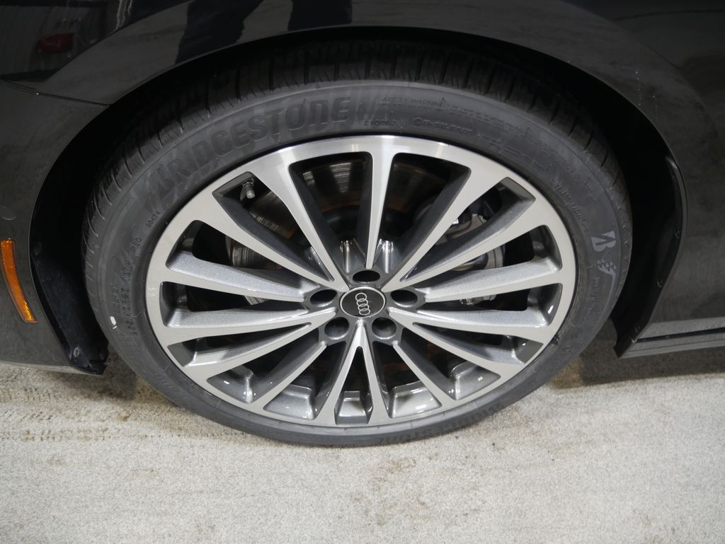 Thumbnail: 2026 Audi A6 - 11