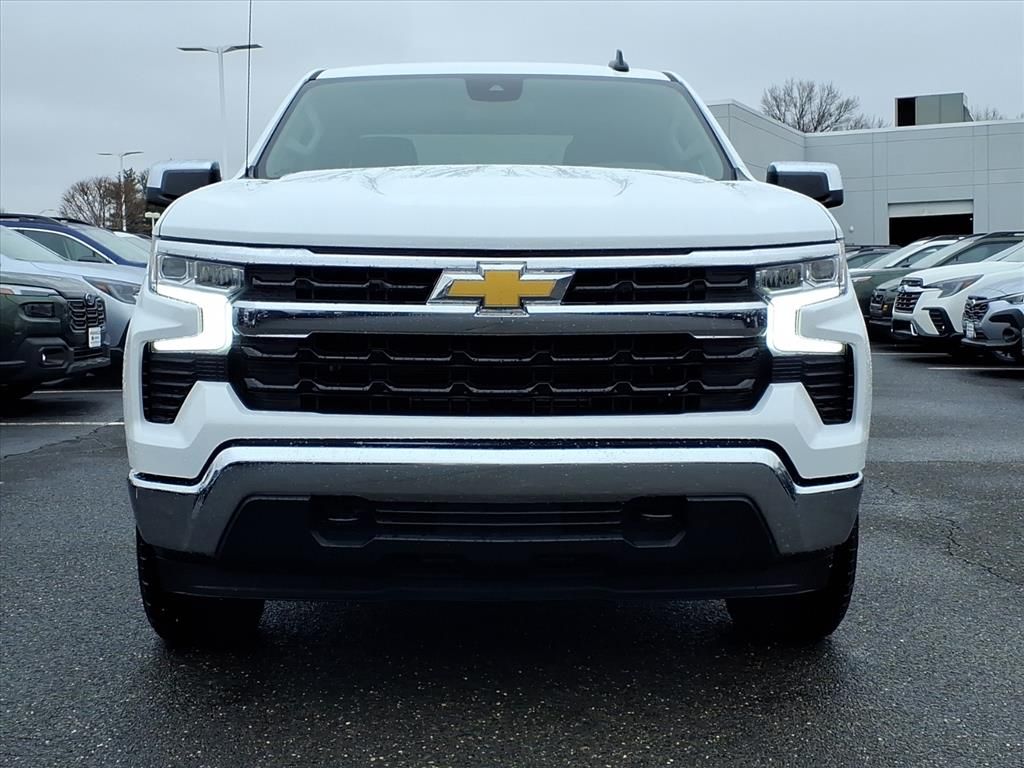 used 2025 Chevrolet Silverado 1500 car, priced at $41,901