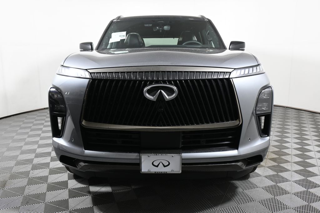 Thumbnail: 2026 INFINITI QX80 - 9