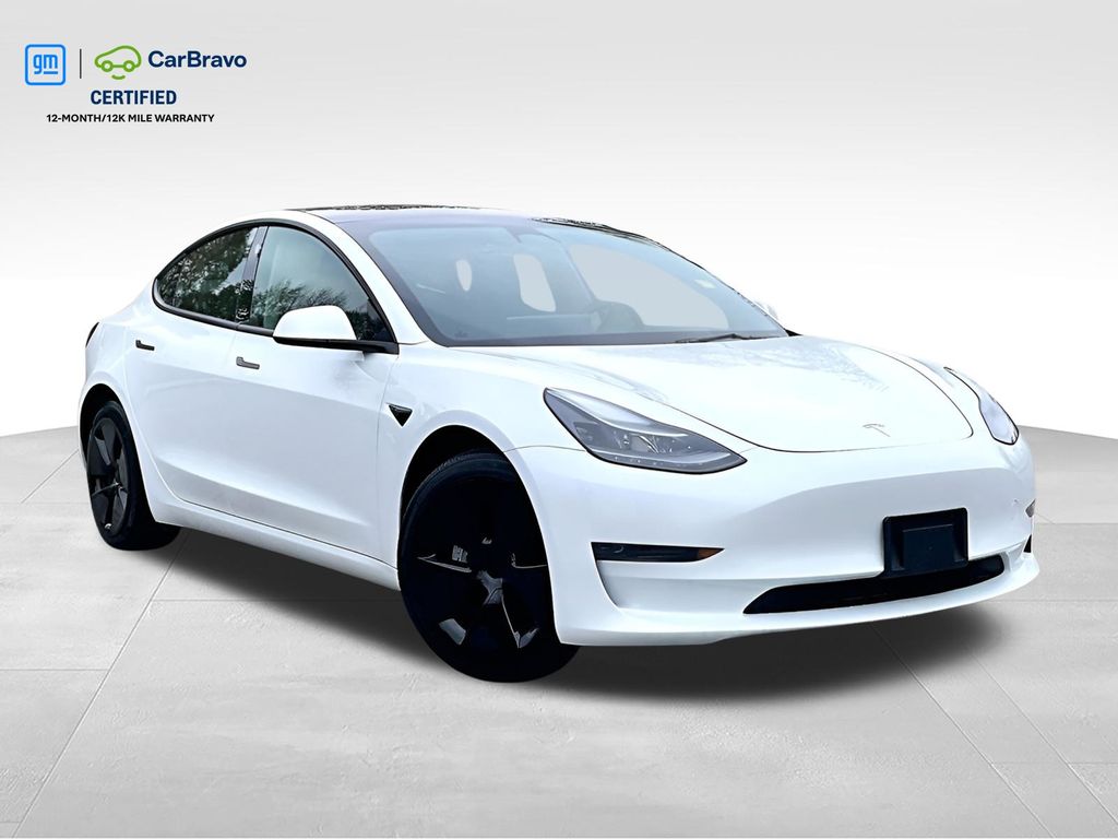 White 2023 Tesla Model 3 RWD Sedan Rear-Wheel Drive 1-Speed Automatic
