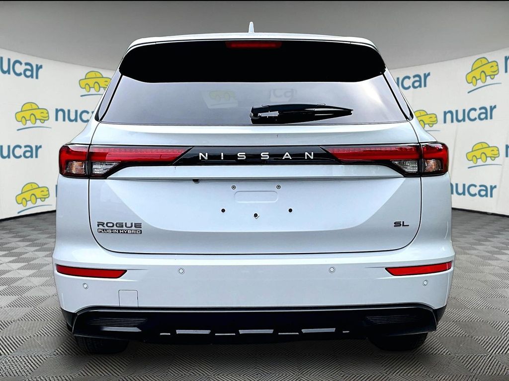 2026 Nissan Rogue Plug-In Hybrid — photo 4