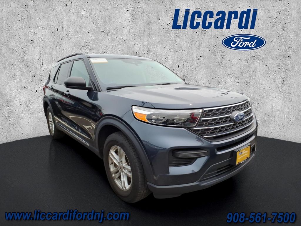 Blue Metallic 2022 Ford Explorer SUV / Crossover All-Wheel Drive Automatic