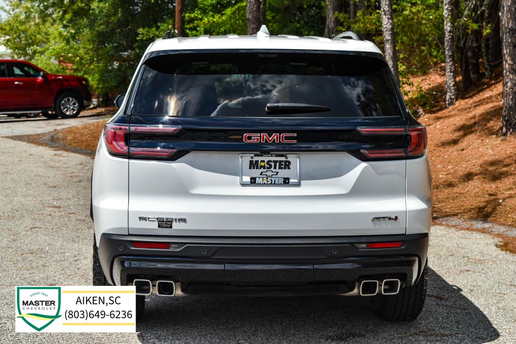 Used 2026 GMC Acadia SUV