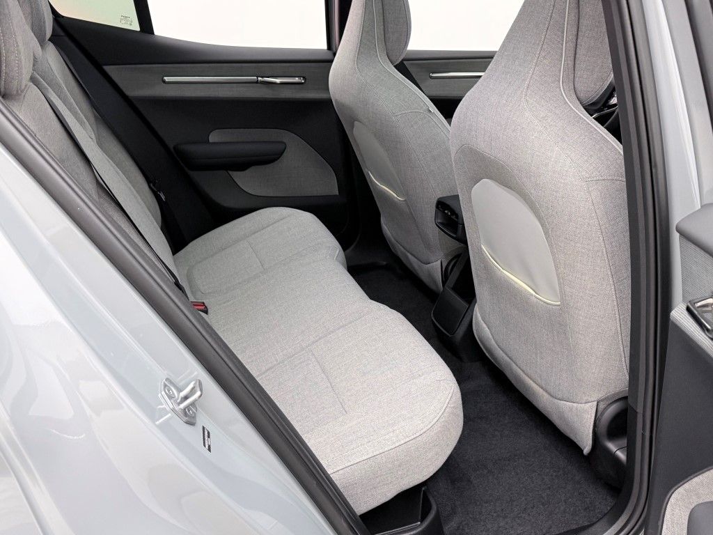 Thumbnail: 2025 Volvo EX30 - 27