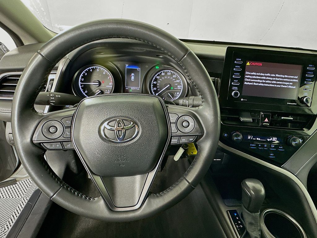 Thumbnail: 2024 Toyota Camry - 11