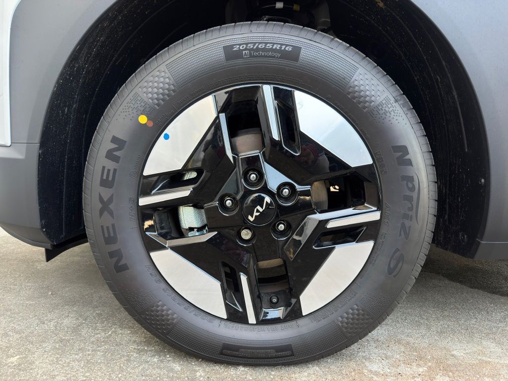 2027 Kia Seltos LX Silver at DeMontrond Gulf Freeway