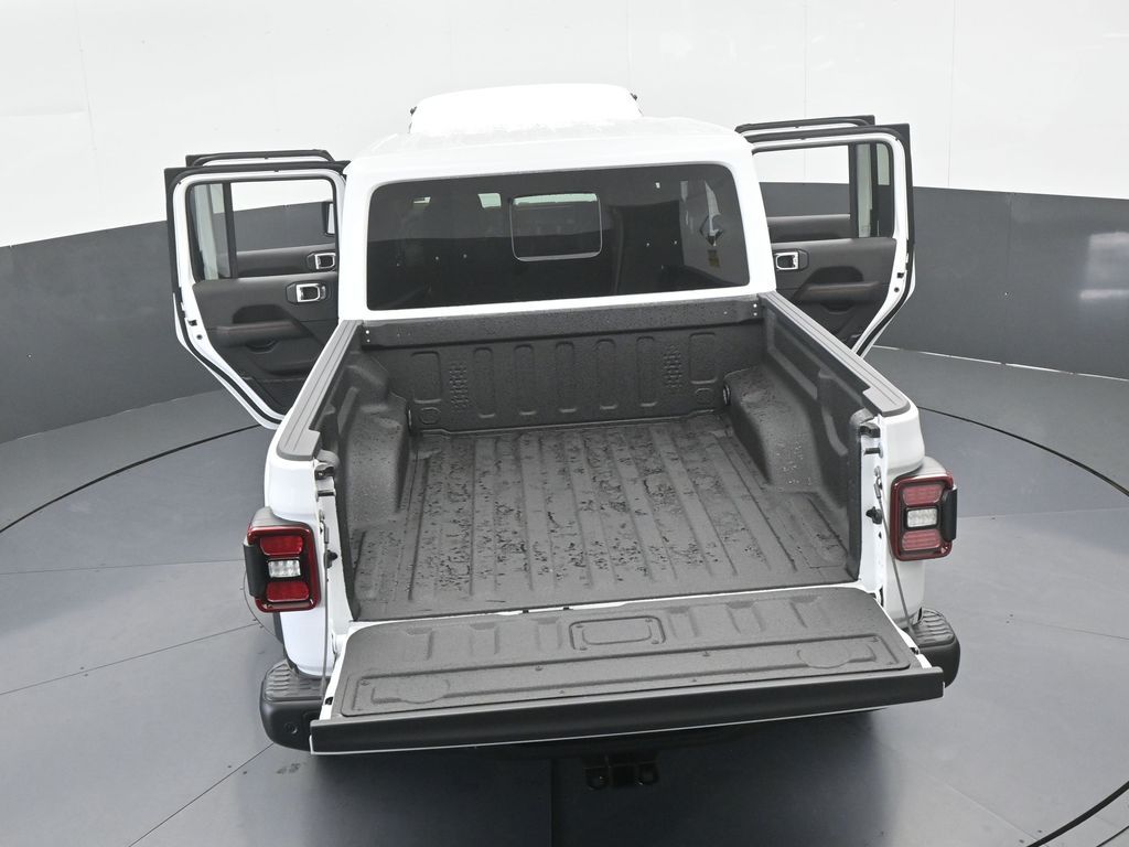 New 2026 Bright White Clearcoat Jeep Rubicon image 55