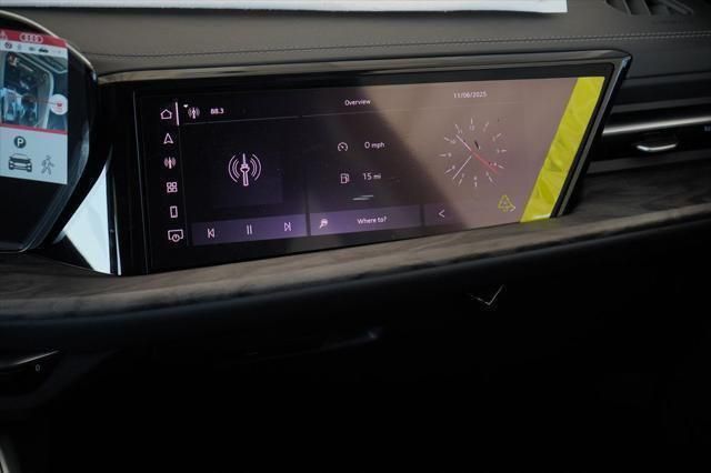 Thumbnail: 2025 Audi Q5 - 11