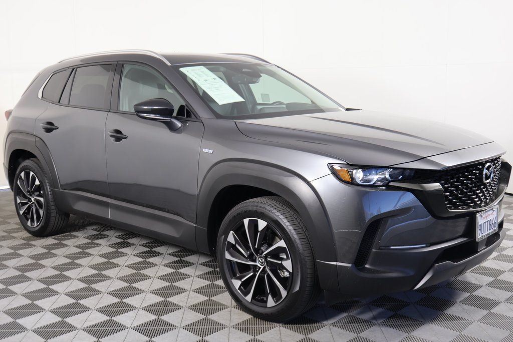 Thumbnail: 2025 Mazda CX-50 - 4