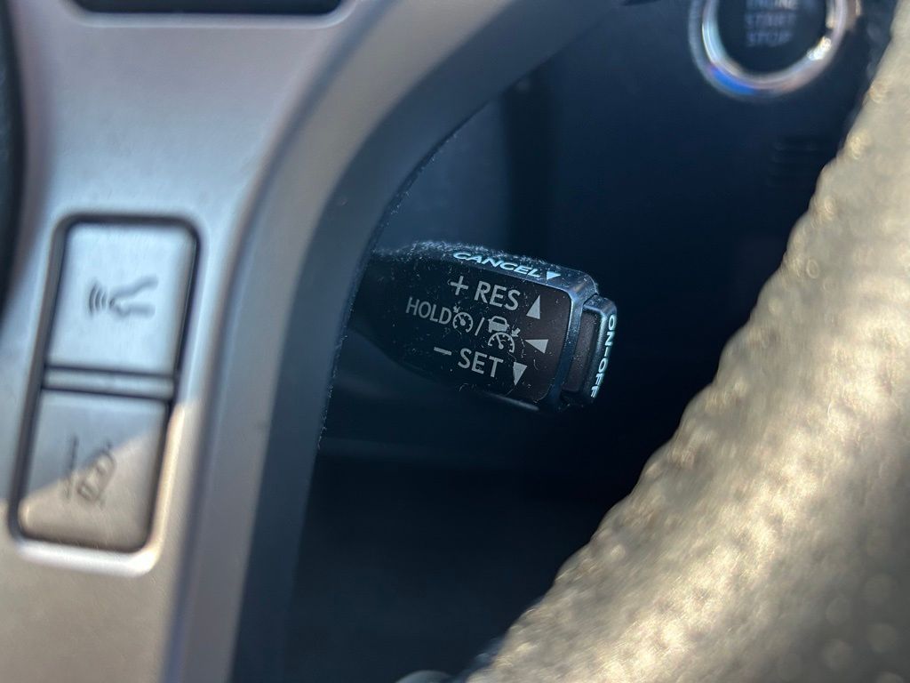 Thumbnail: 2024 Toyota 4Runner - 23