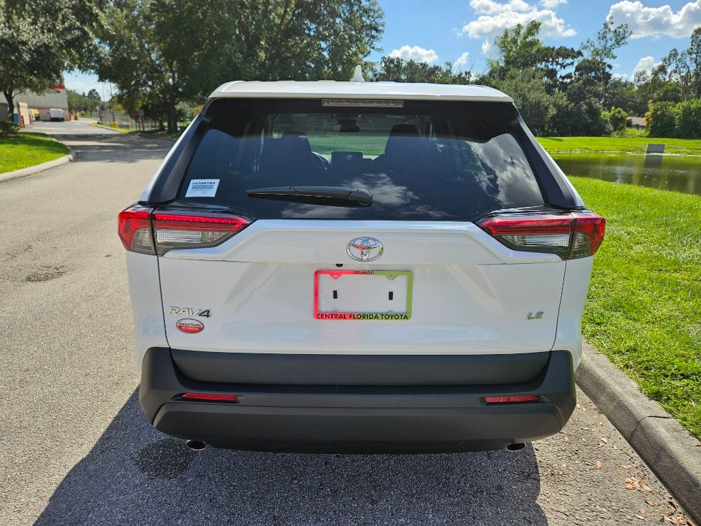 Thumbnail: 2024 Toyota RAV4 - 4