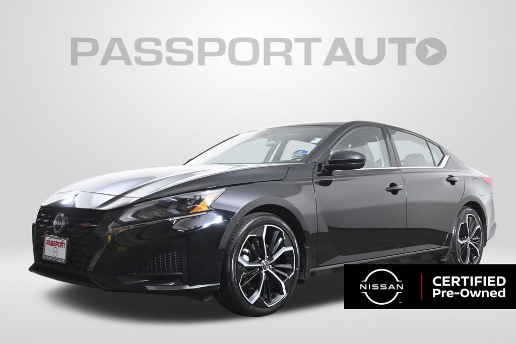 2023 Nissan Altima 2.5 SR FWD