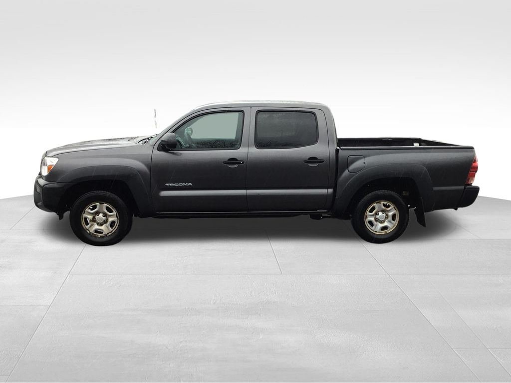 Thumbnail: 2015 Toyota Tacoma - 2