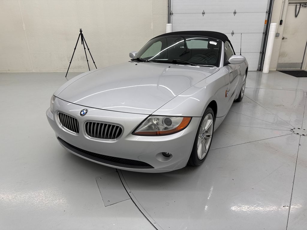 Titanium Silver Metallic 2004 BMW Z4 3.0i Roadster RWD Convertible Rear-Wheel Drive 6-Speed Manual