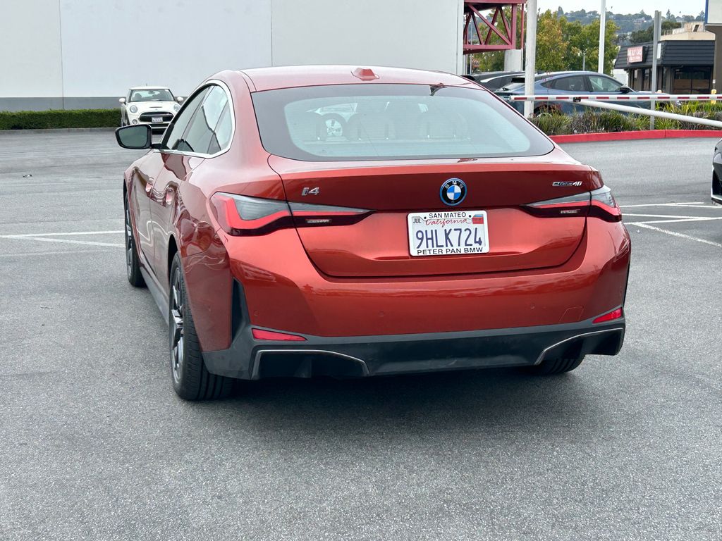 Thumbnail: 2023 BMW i4 - 3