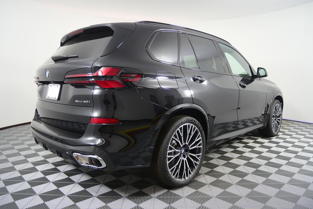 Thumbnail: 2026 BMW X5 - 3