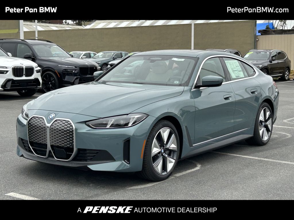 2025 BMW i4 xDrive40 -
                San Mateo, CA