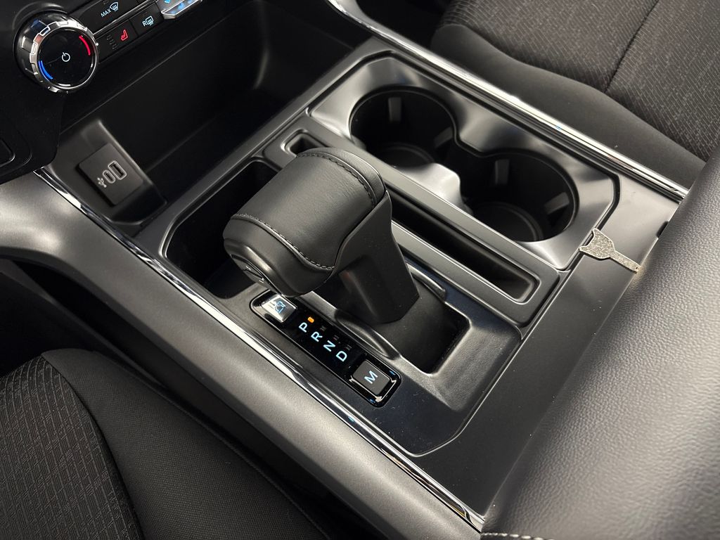 New 2026 Black Ford XLT image 27