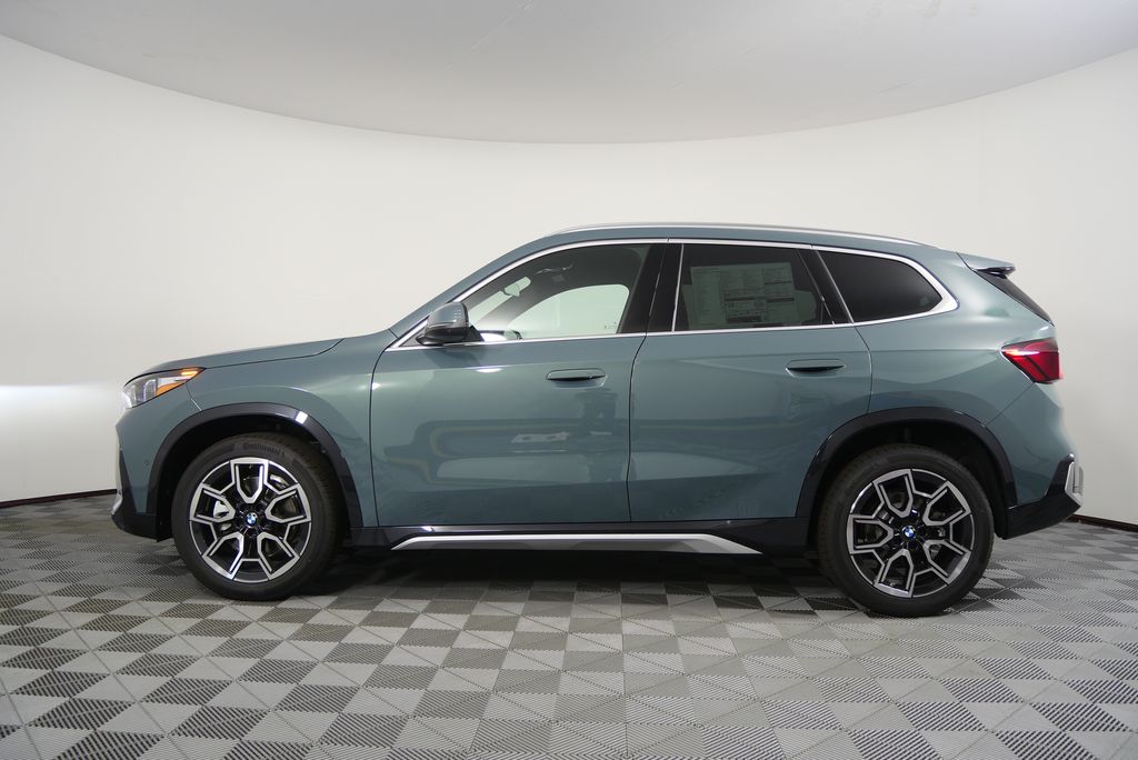 Thumbnail: 2026 BMW X1 - 6