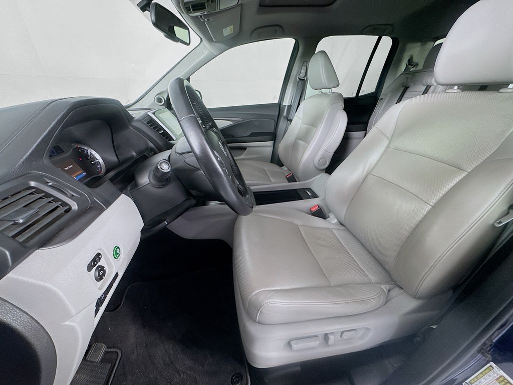 Used Car 2019 Honda Ridgeline  Rtl-t For Sale Under $25,000 In Austin, Texas