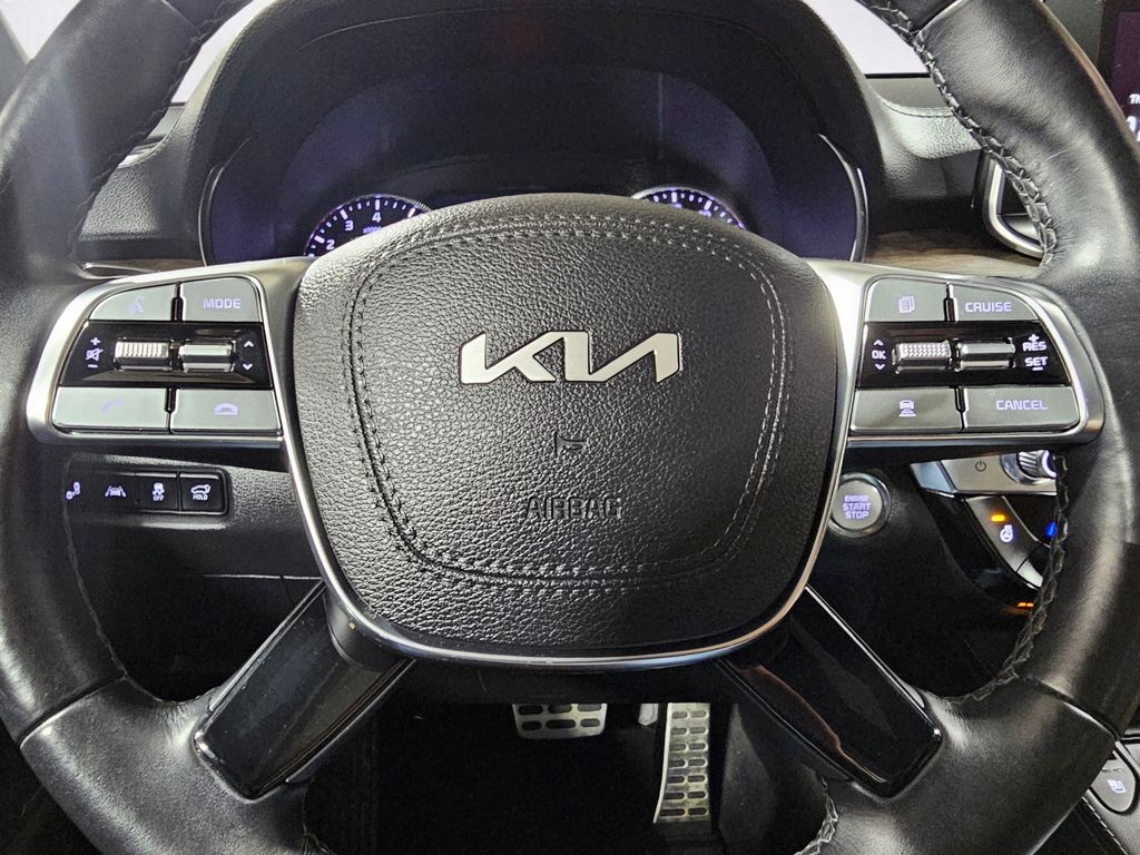 Used 2022 Gray Kia SX image 24