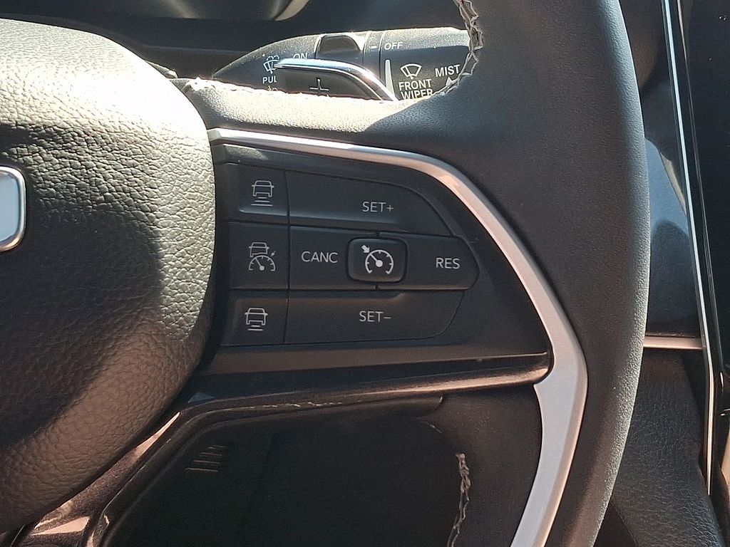 2023 Jeep Grand Cherokee Altitude X White/off-white at Carlisle Cadillac Buick GMC
