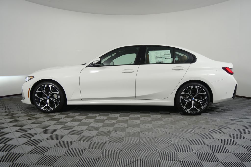 Thumbnail: 2026 BMW 3 Series - 6