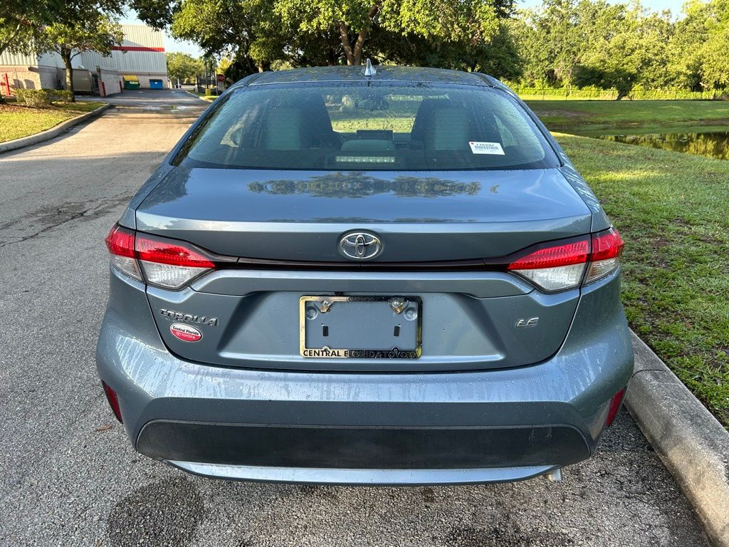 2021 Toyota Corolla LE 4