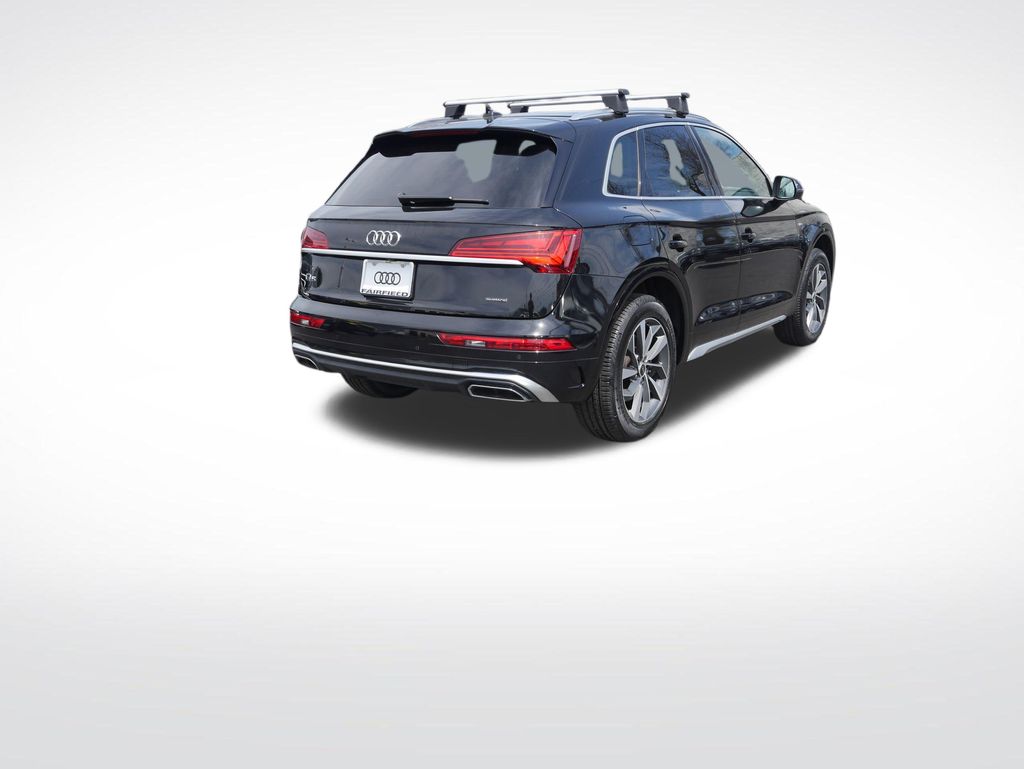 Thumbnail: 2023 Audi Q5 - 5