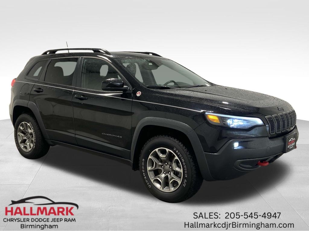 2022 Jeep Cherokee Trailhawk
