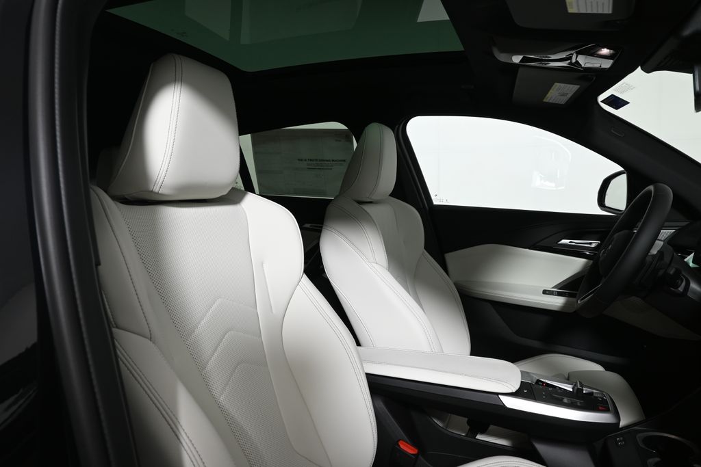 Thumbnail: 2026 BMW X2 - 29