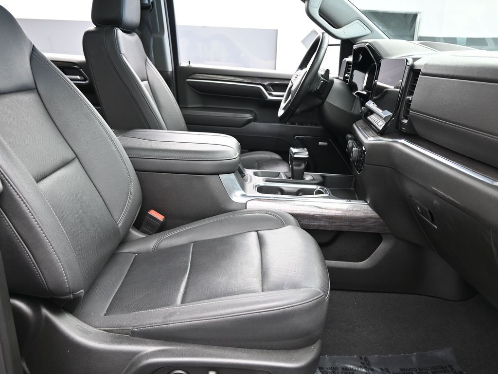 Used 2023 Summit White Chevrolet LTZ image 49