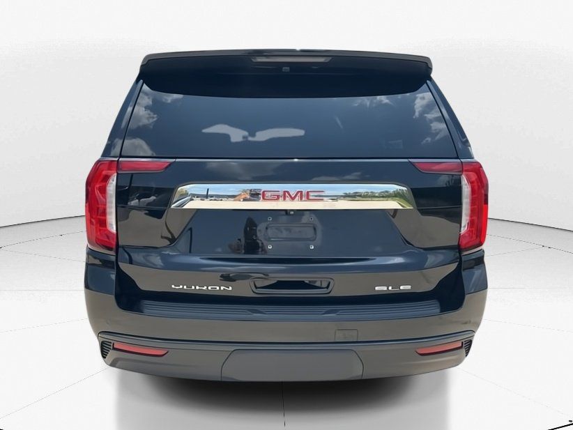 2022 Onyx Black GMC Yukon XL SLE 4X4 SUV