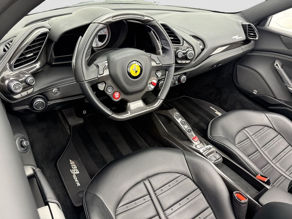 Thumbnail: 2018 Ferrari 488 - 18