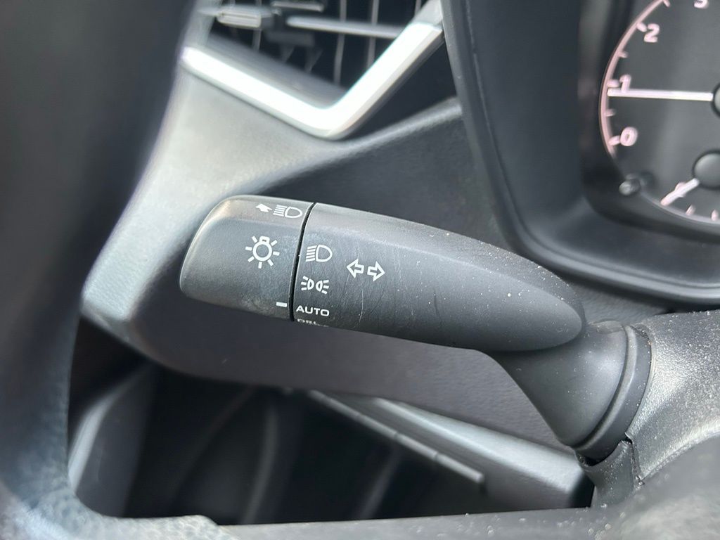 Thumbnail: 2023 Toyota Corolla - 21