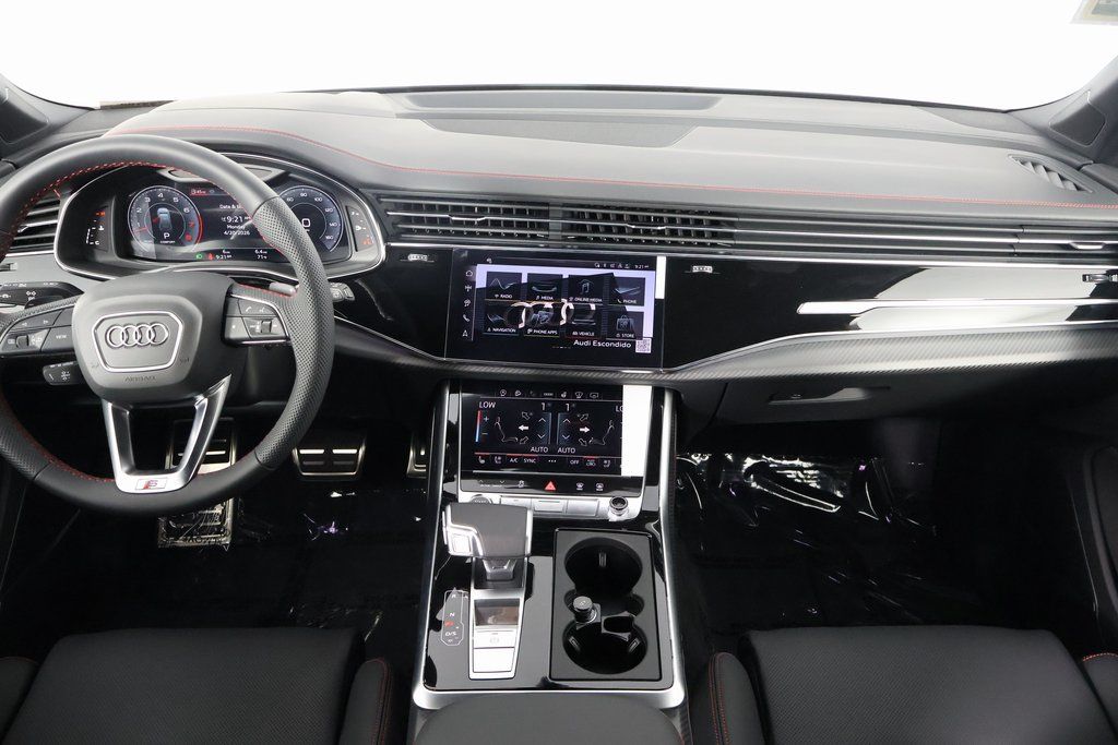 Thumbnail: 2026 Audi Q7 - 4