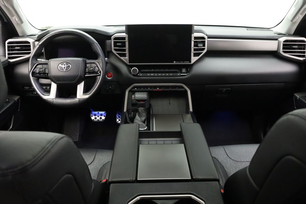 Thumbnail: 2024 Toyota Sequoia - 24