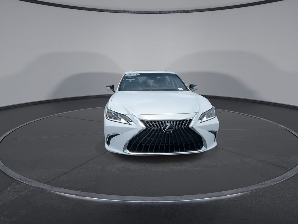 Thumbnail: 2025 Lexus ES - 3