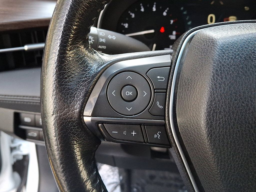 Thumbnail: 2019 Toyota Avalon - 22