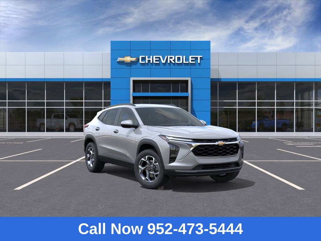 Sterling Gray Metallic 2026 Chevrolet Trax LT FWD SUV / Crossover Front-Wheel Drive 6-Speed Automatic