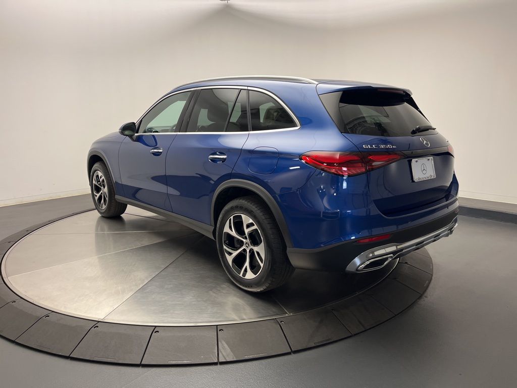 Thumbnail: 2026 Mercedes-Benz GLC - 5