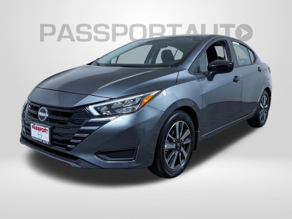 2025 Nissan Versa SV FWD