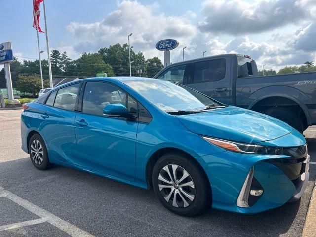 2020 Toyota Prius Prime Limited FWD