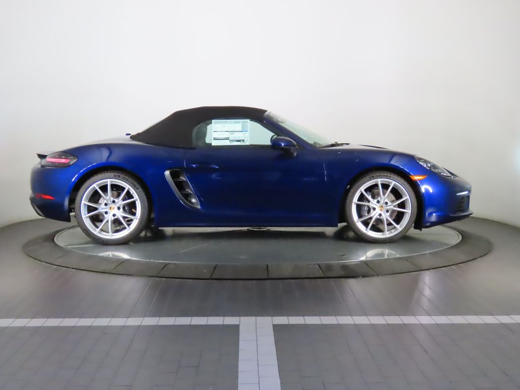 Thumbnail: 2025 Porsche 718 Boxster - 8
