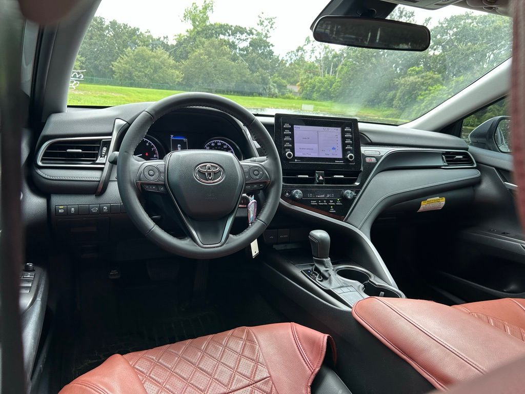 Thumbnail: 2023 Toyota Camry - 12