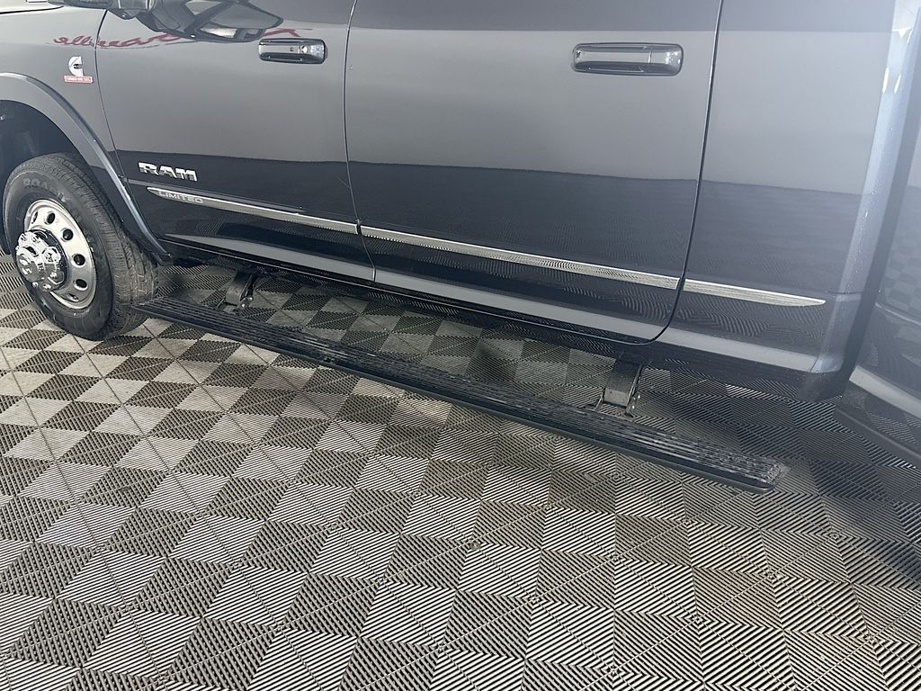 New 2026 Blue Ram Limited 14in Dually image 21