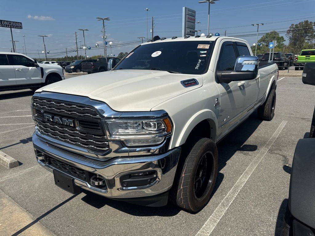2024 RAM 3500 Limited Crew Cab LB 4WD