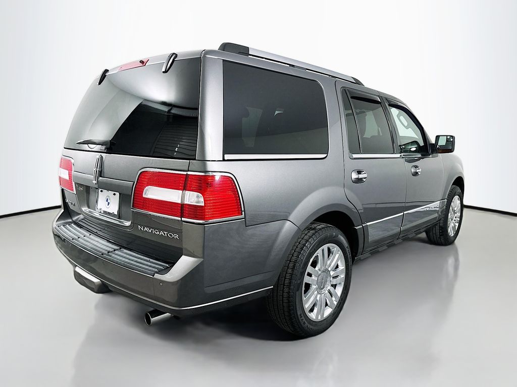 Thumbnail: 2012 Lincoln Navigator - 5