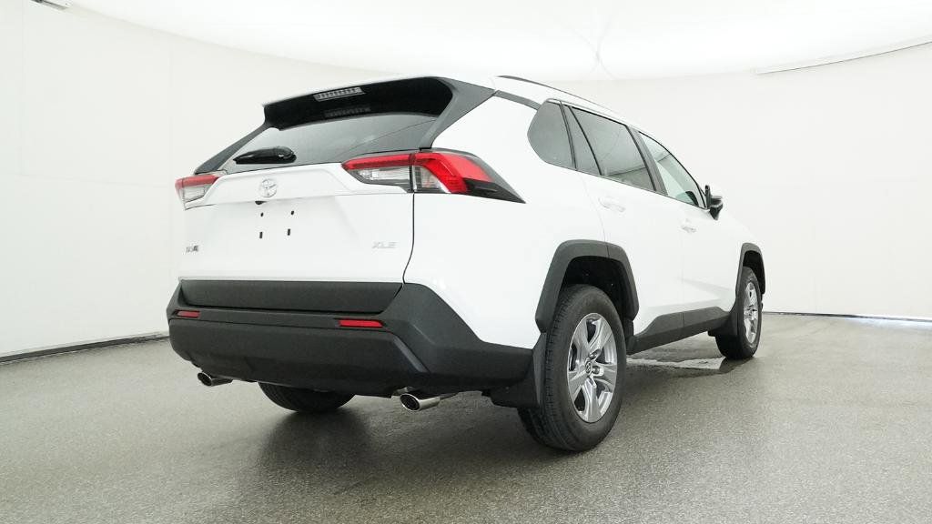 Thumbnail: 2025 Toyota RAV4 - 13